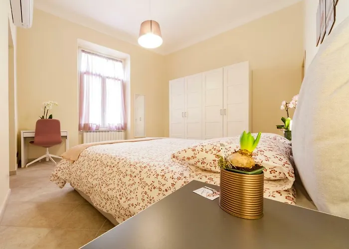 Rosa Centralissimo Lejlighed